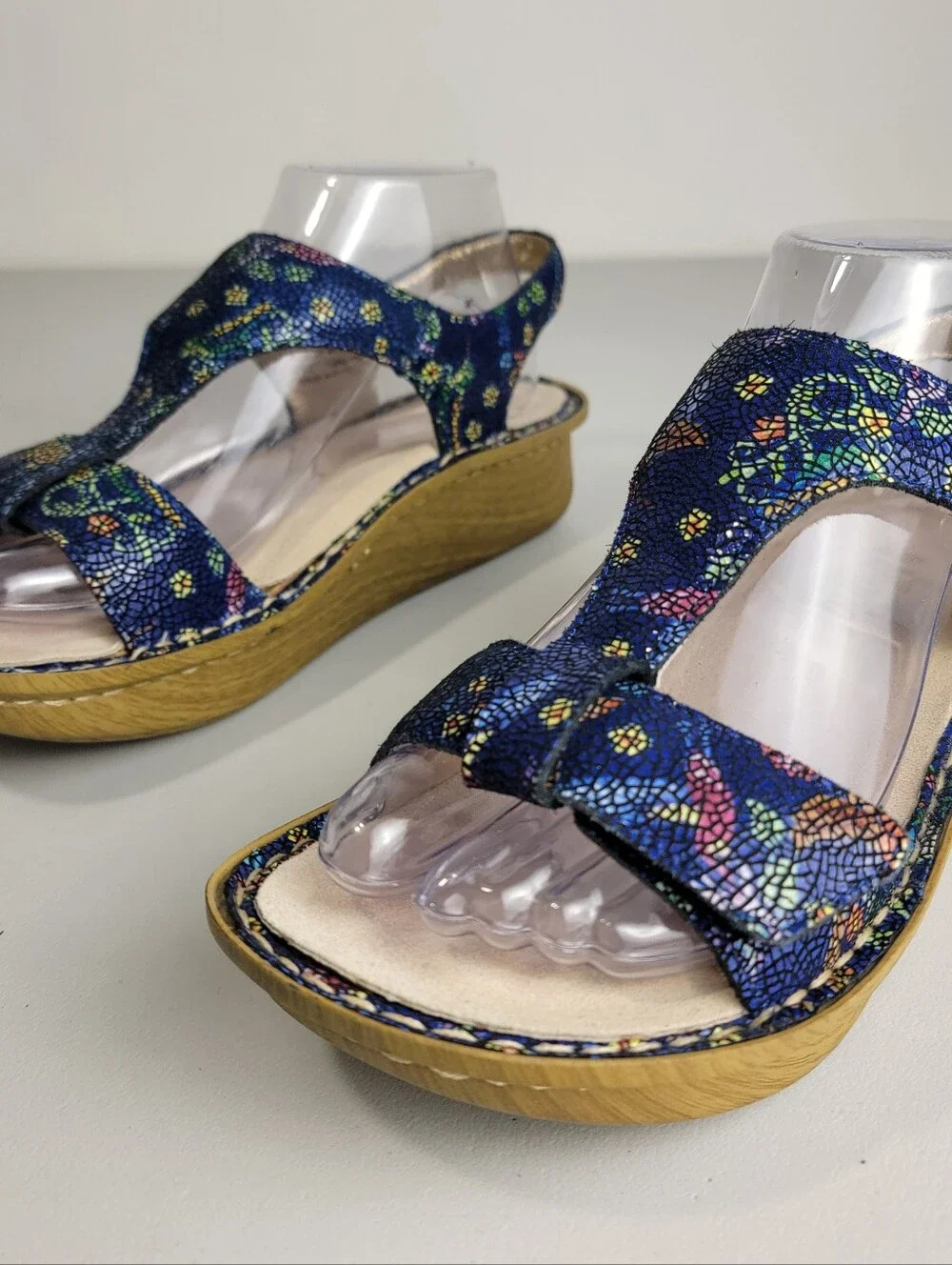 Alegria Women’s Kendra Leather Sandals Birdland Mosaic Adjustable EU37/US 7-7.5